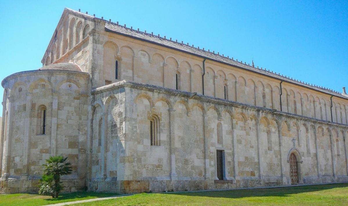 Hotel Basilica San Gavino à Porto Torres Extérieur photo